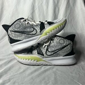Size 12.5 Kyrie 7 'Brooklyn Beats'
